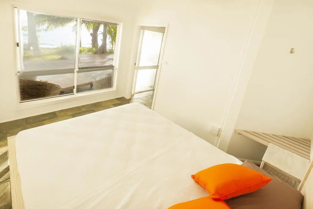 Drift Beach House Getaway Holloways Beach 0*,  Australia