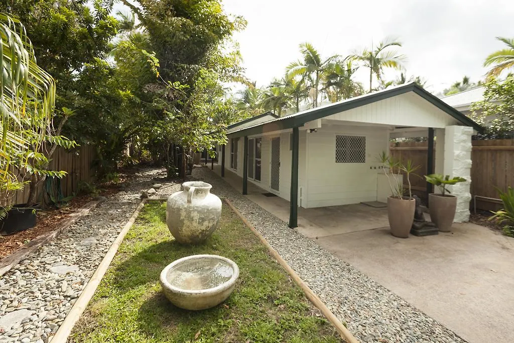 Holiday home Drift Beach House Getaway Holloways Beach