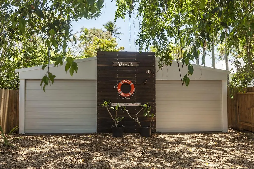 Holiday home Drift Beach House Getaway Holloways Beach Australia